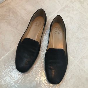 Black loafer leather shoes naturalizer emiline